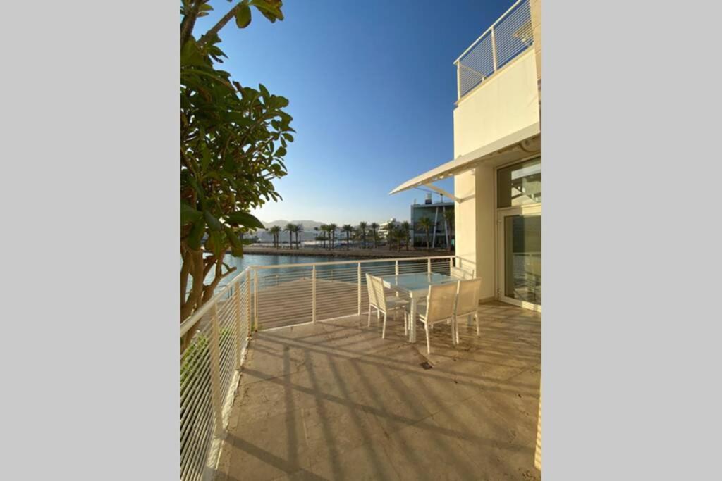 Haverim Ba'Lagouna Amazing Duplex 3Br Front Sea Apartment Eilat Exterior photo